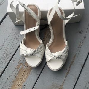 WHITE ALDO WEDGES